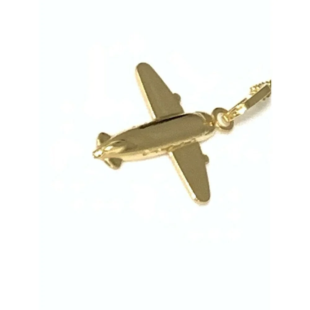18K Gold 17.5 inches Necklace Airplane Pendant 1.83 grams - Picture 3 of 15
